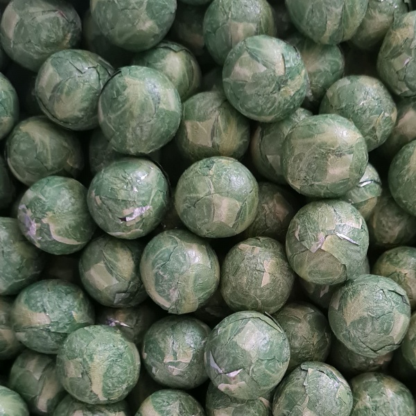 Sprouts Christmas Mix Milk Chocolate Balls Foil Wrapped Kinnerton 100g